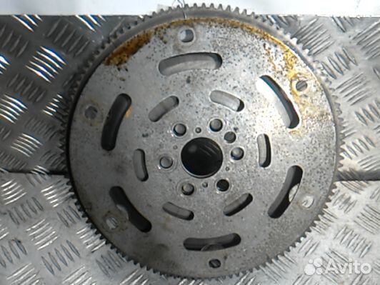 Маховик бензиновый BMW 5 E60/E61 (1MF01C101)