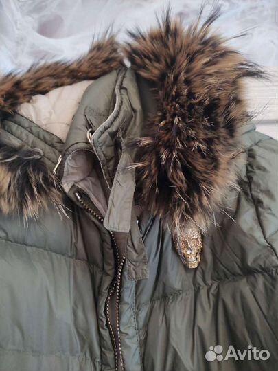 Пуховик женский