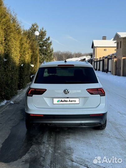 Volkswagen Tiguan 2.0 AMT, 2017, 98 000 км