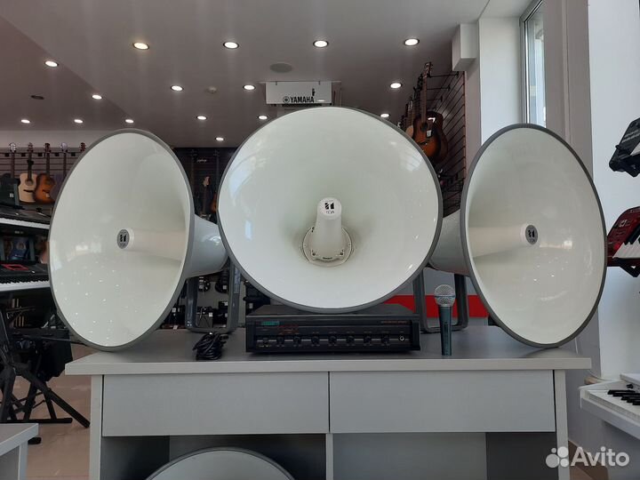 Комплект рупорных громкоговорителей TOA