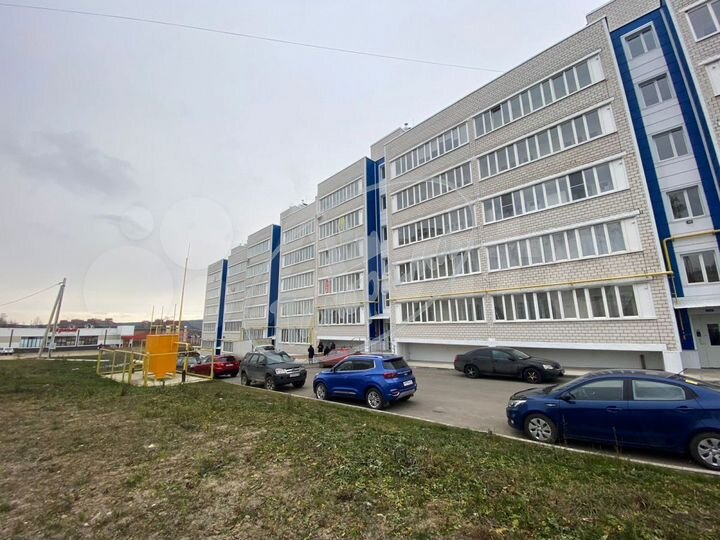 2-к. квартира, 76 м², 4/5 эт.