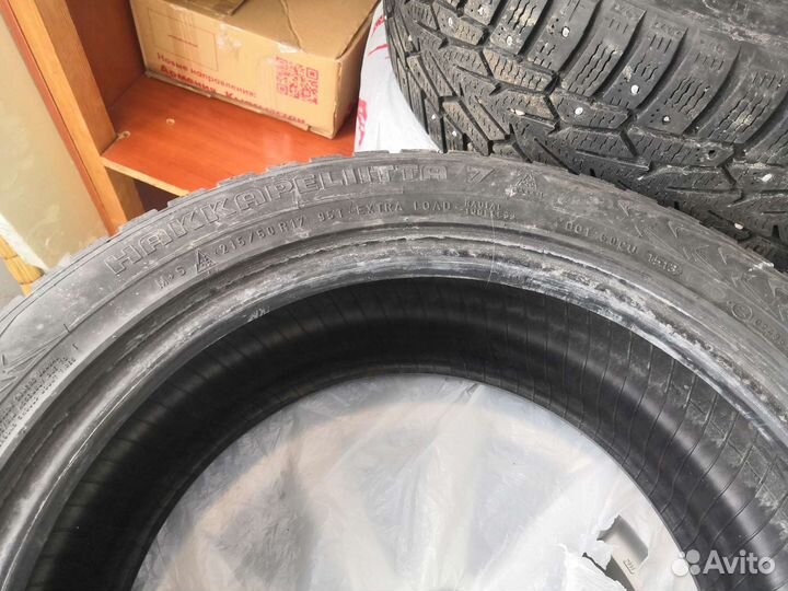 Nokian Tyres Hakkapeliitta 7 215/50 R17