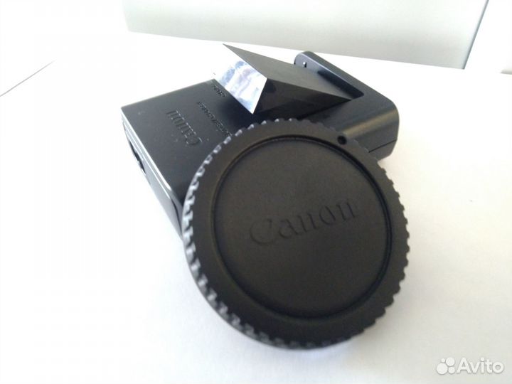 Canon EOS 100D Kit EF-S 18-55mm f/3.5-5.6 IS II