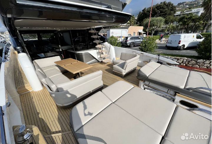 Моторная яхта Princess S78 (121)