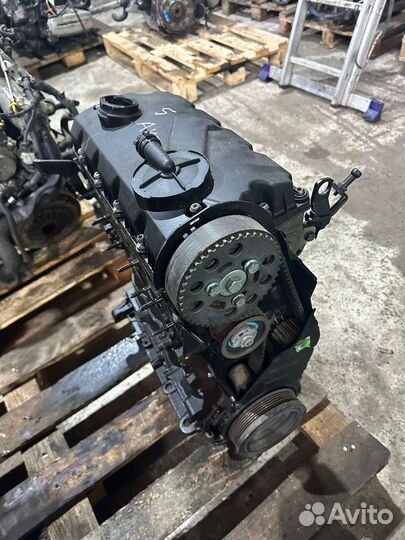 Двигатель Фольксваген AXC Контрактный Гарантия