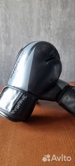 Боксерские перчатки 12 oz
