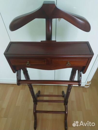 Вешалка напольная