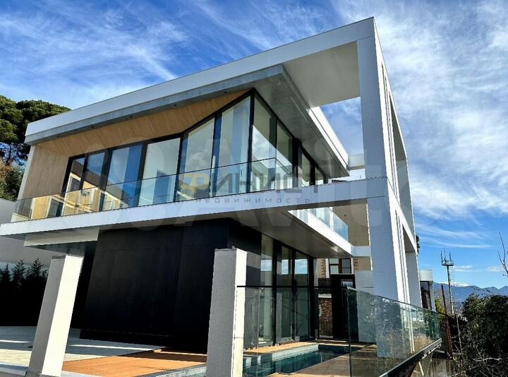 Коттедж 165,5 м² на участке 3,5 сот.