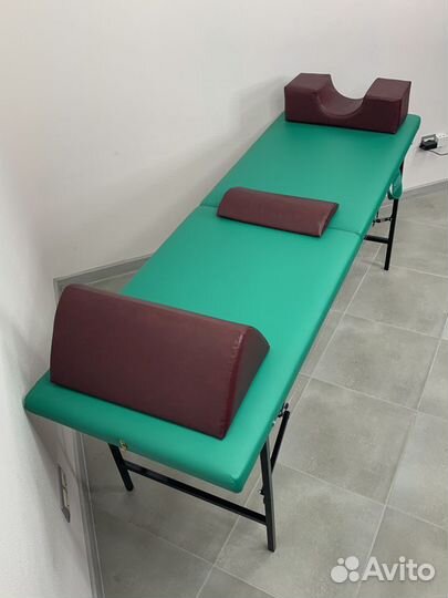 Массажный стол