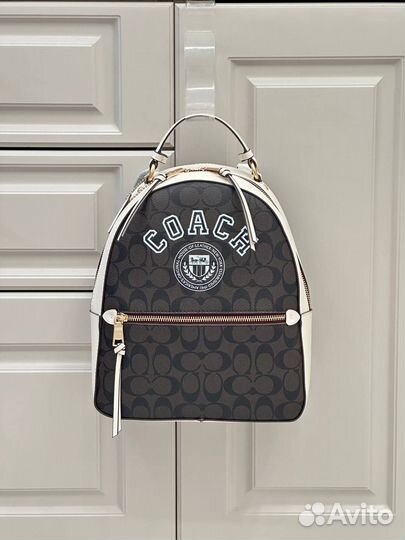 Рюкзак женский кожаный Coach