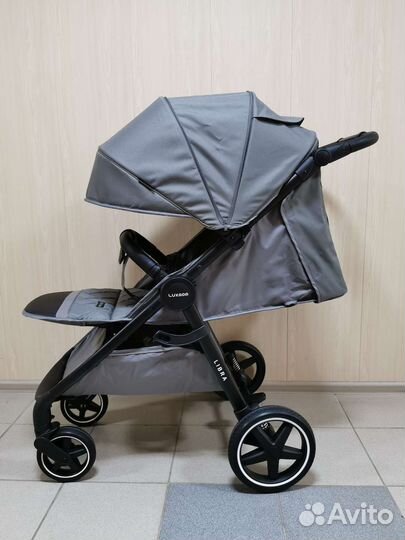 Прогулочная коляска Luxmom 730 Libra новая