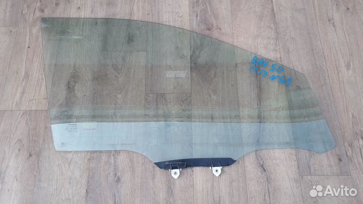 Стекло двери передней правой №61 RAV4 (XA50) 2020