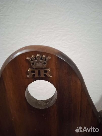 Подставка под бутылку и подстаканник