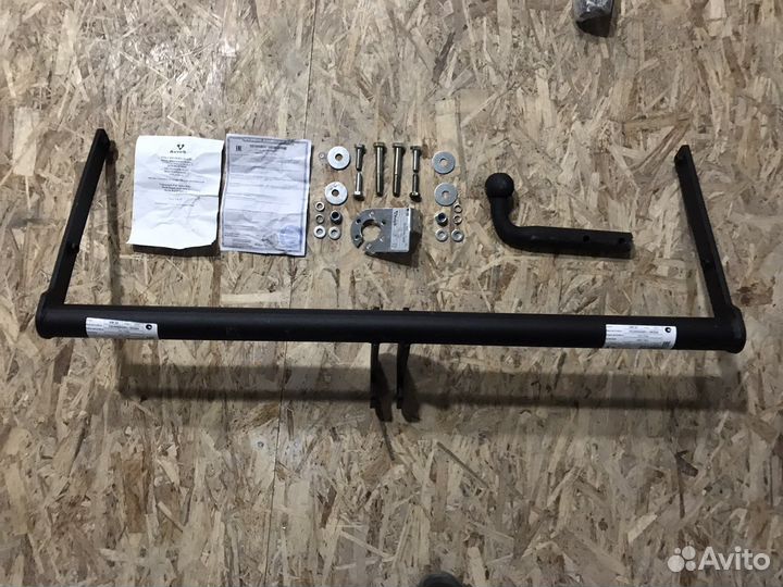 Фаркоп на VW polo/Skoda Rapid