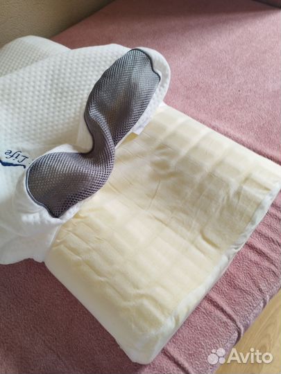 Подушка ортопедическая с эффектом памяти