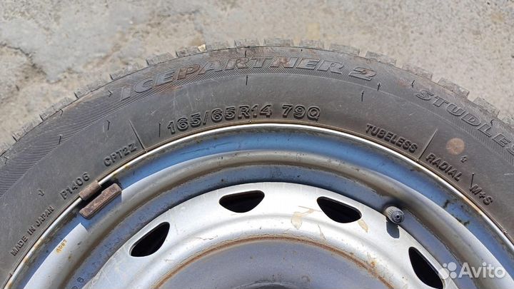 Продам шины с дисками 165 65 r14