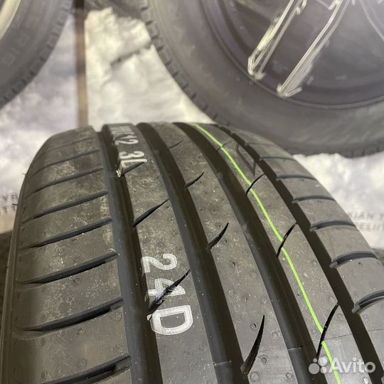 Marshal MU12 225/55 R18 98H