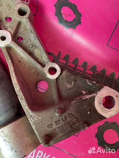 Рычаг передний левый Volkswagen Golf GTI VI