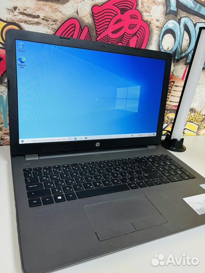 Ноутбук Acer i3-6006/4Gb/500/520