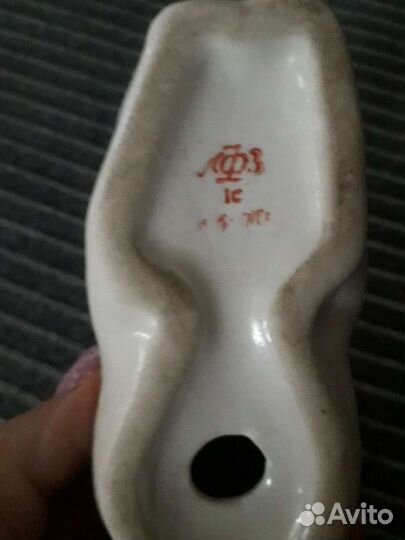Фарфоровая собака лфз