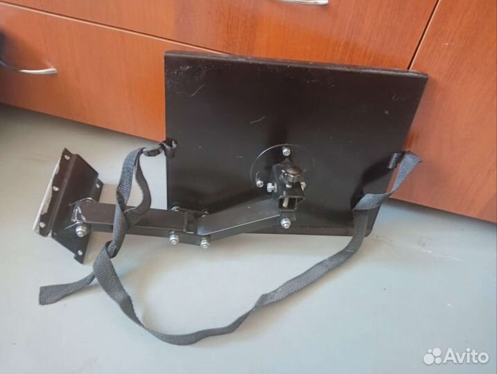 Кронштейн для телевизора