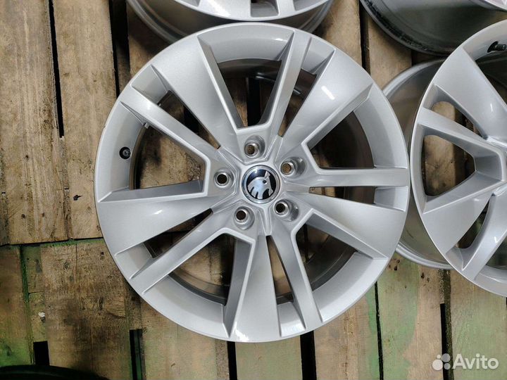 Skoda Octavia оригинал новые R17