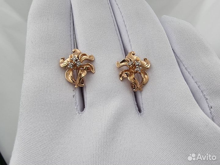 Золотые Серьги 585 пробы с бриллиантами. Рассрочка