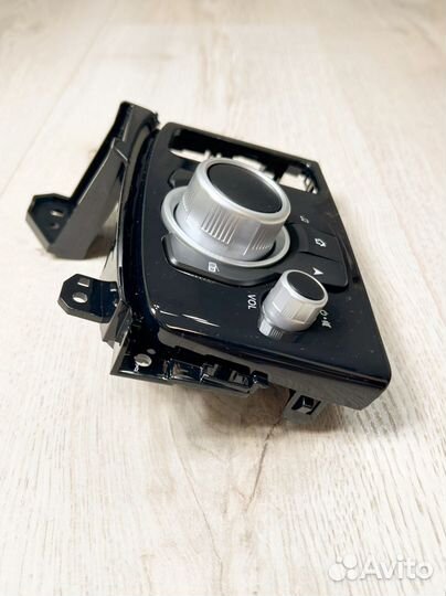 Блок управления магнитолой mazda cx-5