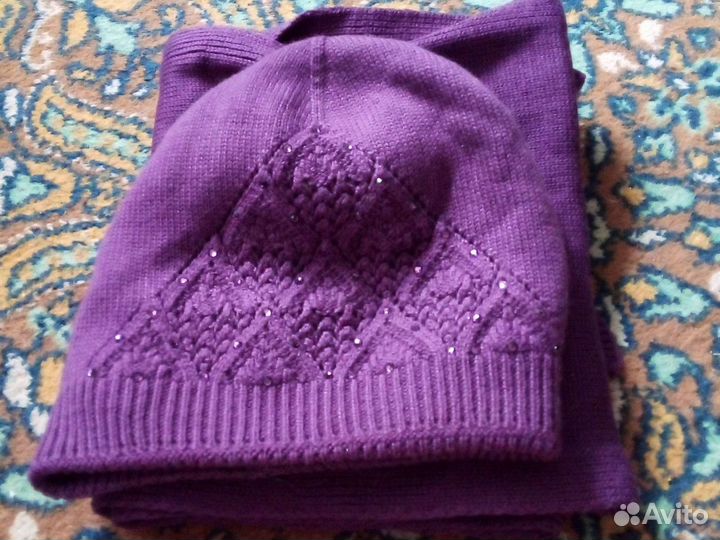 Комплект шапка и шарф женский