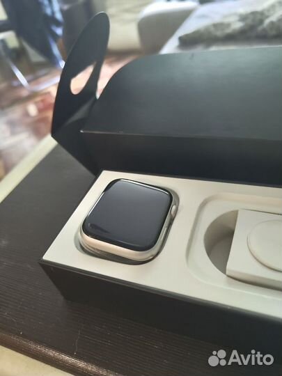 Часы apple watch 4 44 mm nike edition