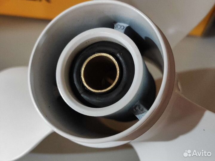 Гребной винт Yamaha 6-8, шаг 9,5