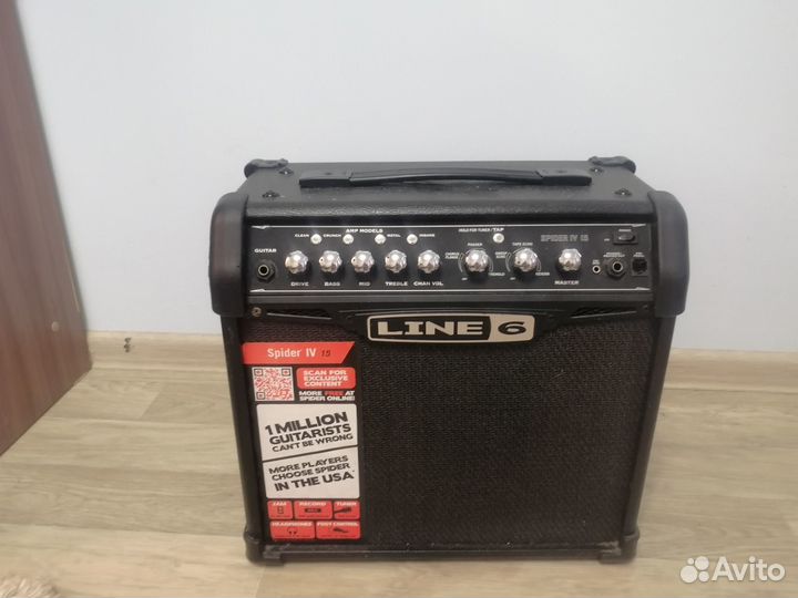 Гитарный Комбоусилитель Line 6 Spider IV 15