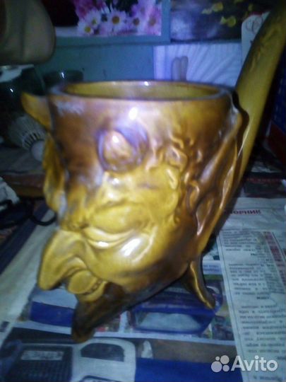 Настенное изображение индеец