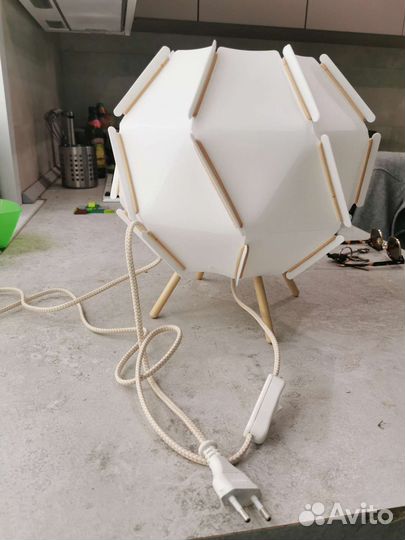 Настольная лампа икеа шёпенна