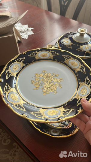 Обеденный сервиз