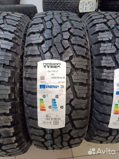 Nokian Tyres Outpost AT 235/75 R15