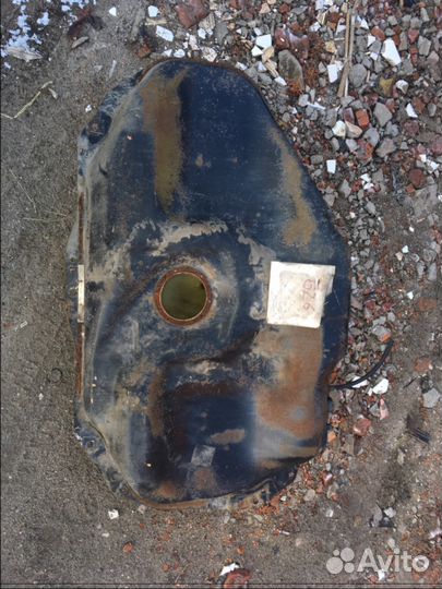 Бак топливный Mazda 626 GE Мазда 626 ге 92-97 год