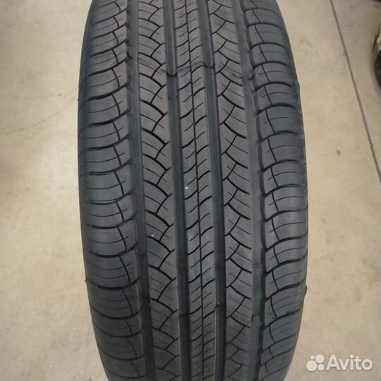 Michelin Latitude Tour HP 255/50 R19 V