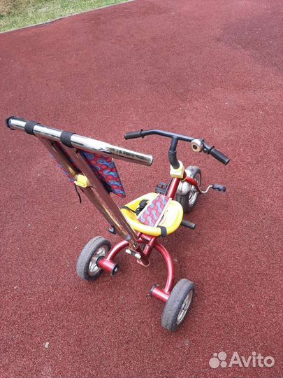 Детский трехколесный велосипед