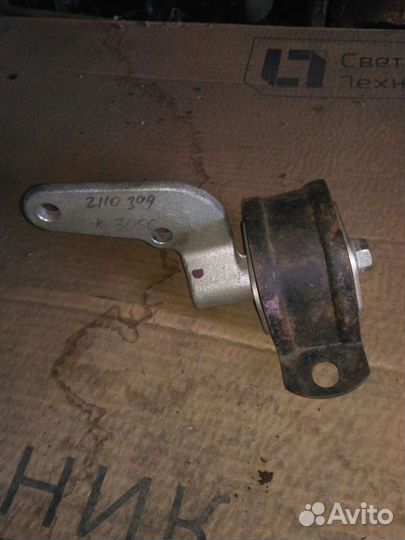 Подушка кпп