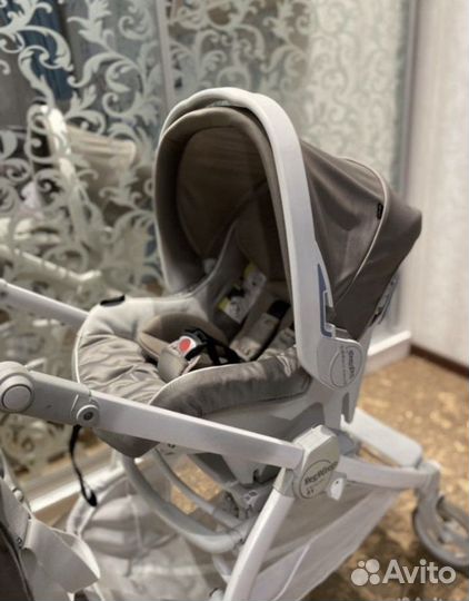 Коляска peg perego 3 в 1