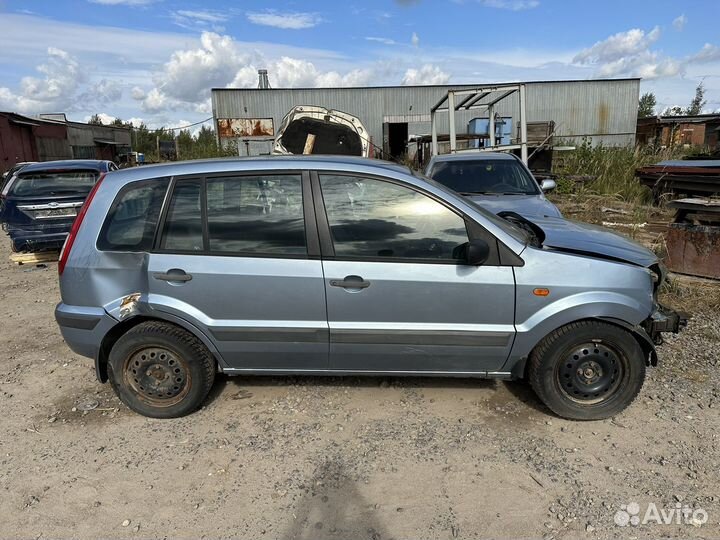 В разборе Ford Fusion, 2008 г.в., 1.4 fxja 8K80187