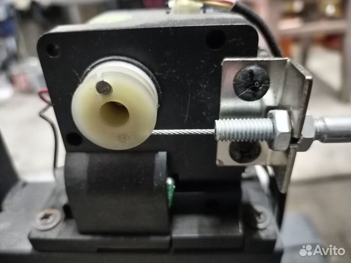 Исполний механизм