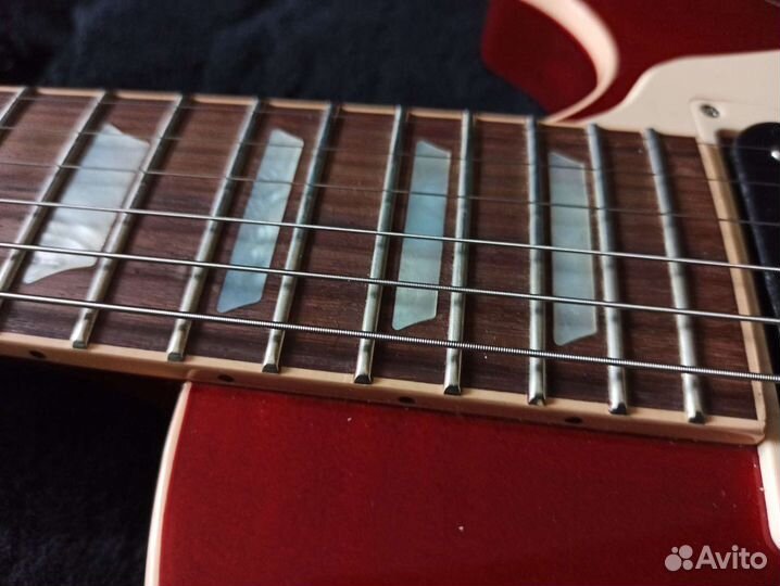 Продам Gibson less+ 2015г