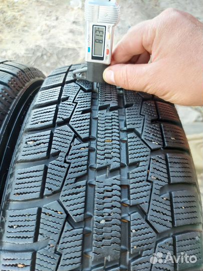 Toyo Observe Garit GIZ 195/65 R15