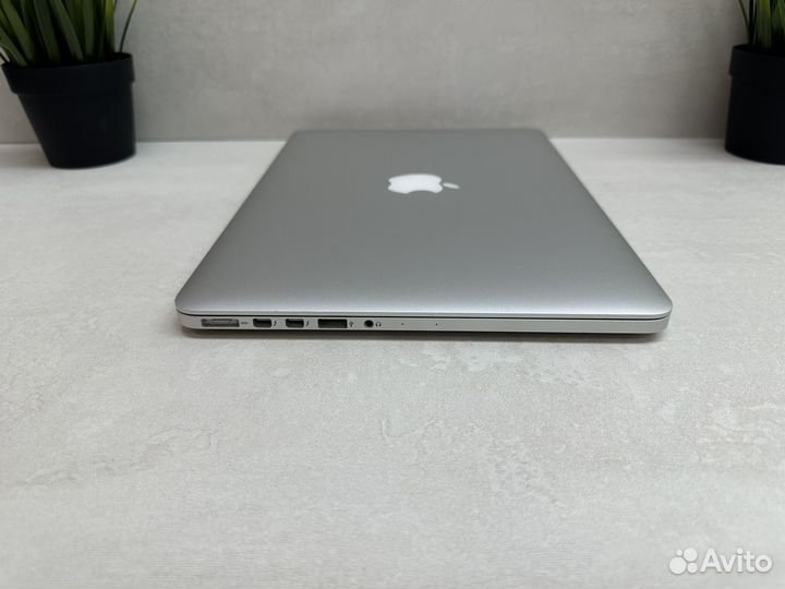 MacBook Pro 13