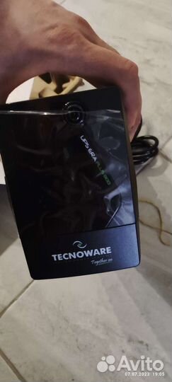 Ибп бесперебойник 560W