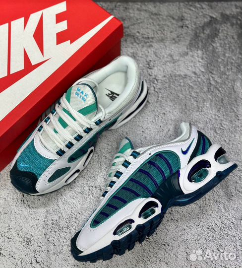 Кроссовки Nike Air Max Tailwind