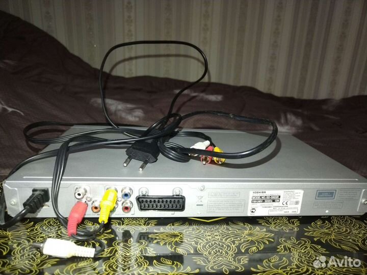 DVD плеер Toshiba SD-590SR