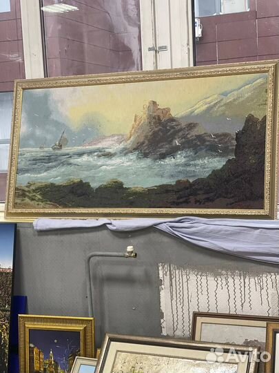 Картина парусник в бухте